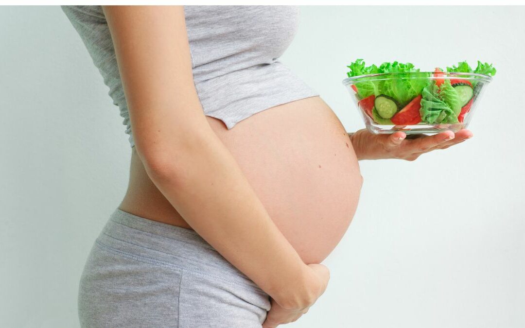 Pregoressia e gravidanza: cos’è e come affrontarla